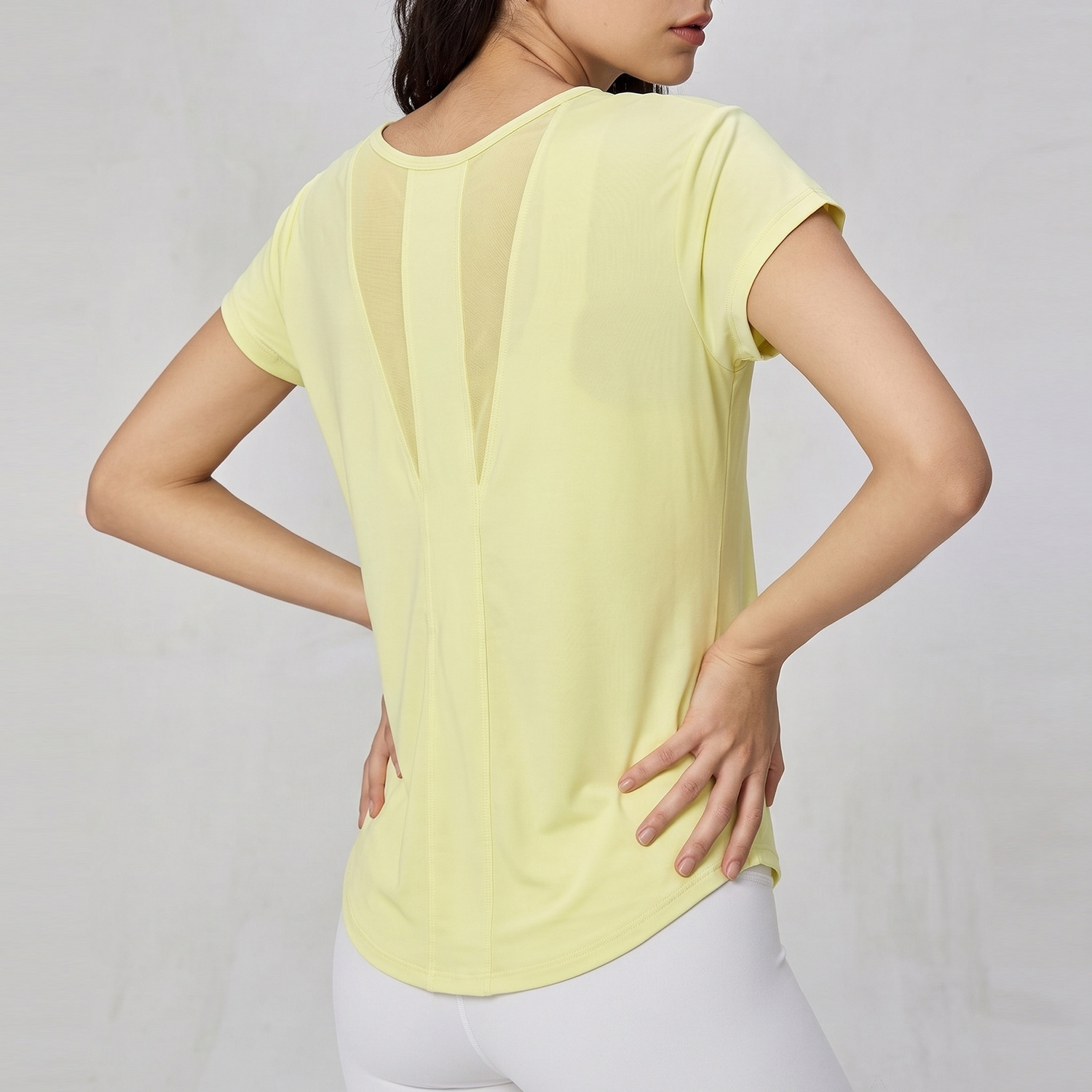 Silk Blouse - Damska, szybkoschnąca koszulka do jogi z