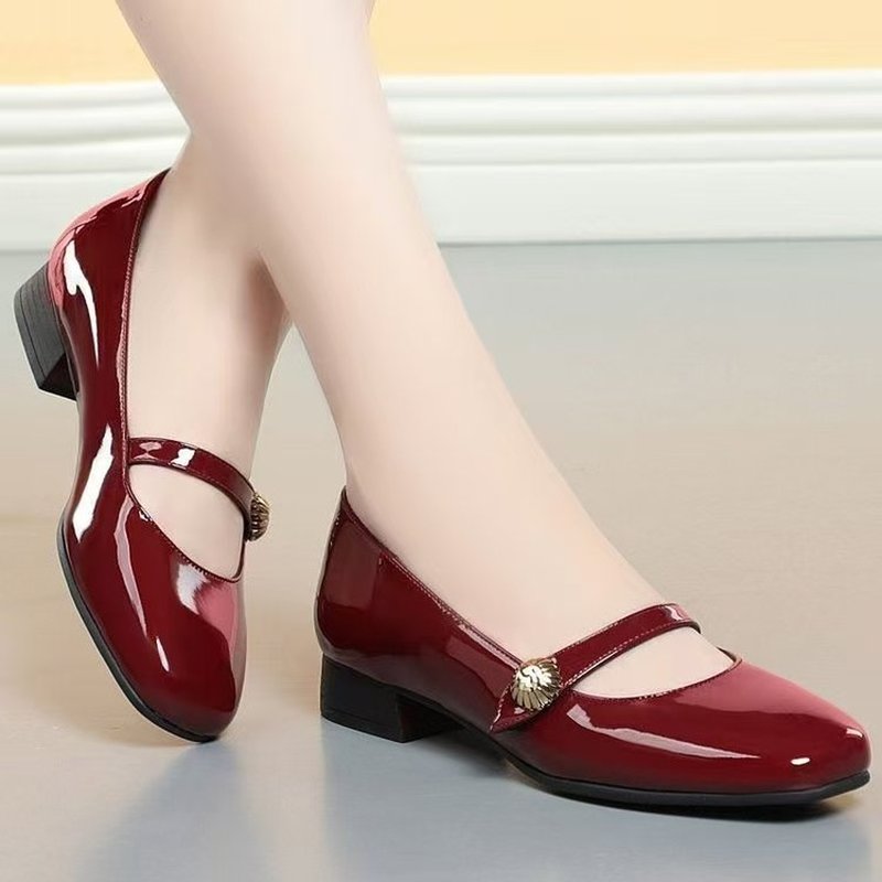 Klasyczne buty typu Mary Jane  – Womens Heels recenzja i cena